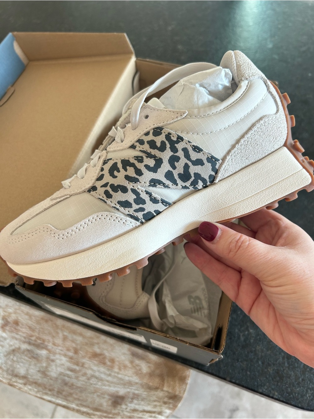 New Balance 327 Sneakers Leopard - Picture 8 of 9